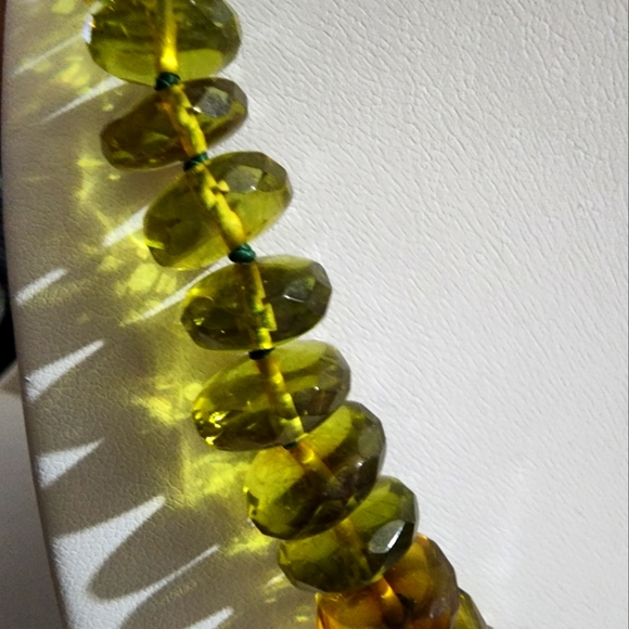 Green Amber Facet Necklace - Picture 8 of 9